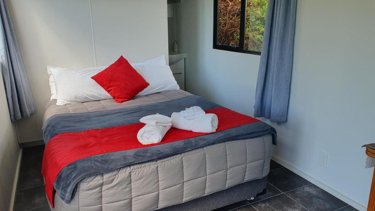 Lakeview Studio Cabin Lägenhet Kuratau Exteriör bild